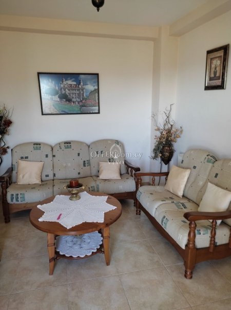 FOUR BEDROOM FULLY FURNISHED HOUSE IN PELENTRI - 6