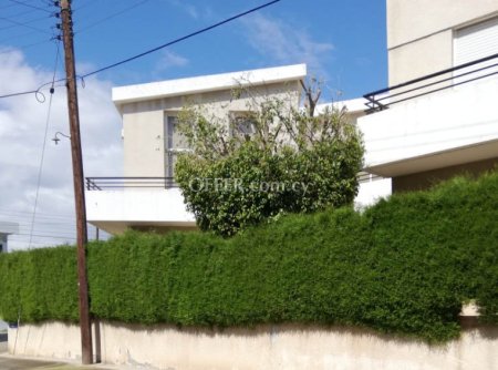 New For Sale €730,000 House (1 level bungalow) 4 bedrooms, Lemesos (Limassol center) Limassol