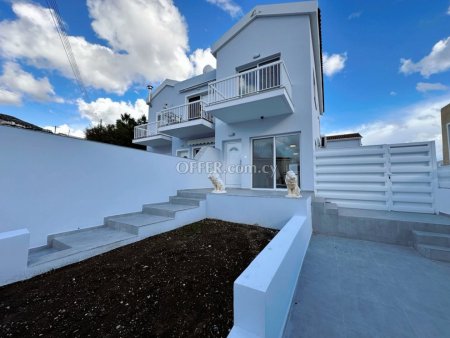 2 Bed Semi-Detached House for sale in Pegeia, Paphos