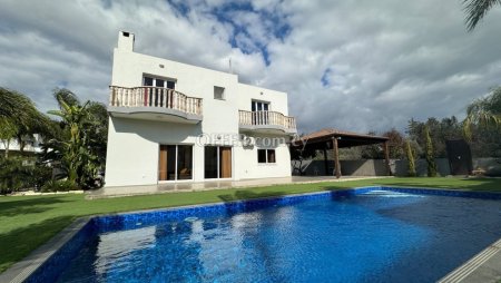 5 Bed Detached Villa for sale in Palodeia, Limassol - 1
