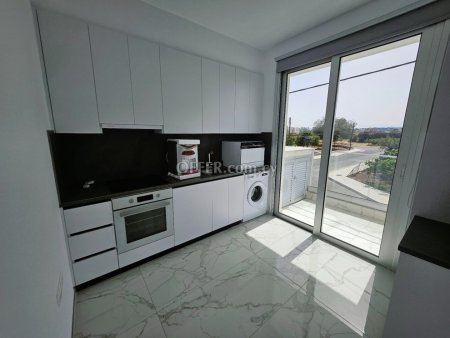 2 Bed Apartment for rent in Zakaki, Limassol - 7