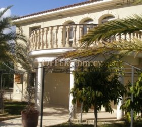 5 Bedroom Villa in Pyrgos - 8