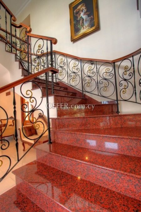 New For Sale €1,800,000 House 6 bedrooms, Detached Lemesos (Limassol center) Limassol