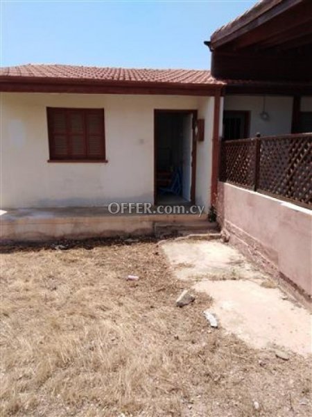 New For Sale €90,000 House (1 level bungalow) is a Studio, Semi-detached Ormideia Larnaca