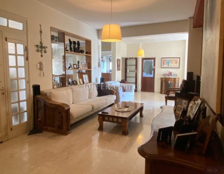 For Sale, Four-Bedroom Whole Floor Apartment in Agios Dometios - 8