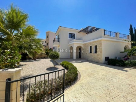 Three bedroom villa for sale in Secret Valley