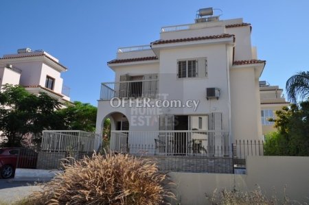 Detached Villa in Sirena Bay