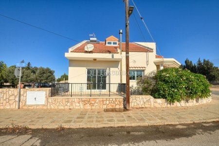 4 Bed Detached Villa for Sale in Deryneia, Ammochostos - 9