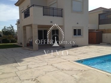 DETACHED 2 BEDROOM HOUSE WITH SWIMMING POOL EAST COAST - 1