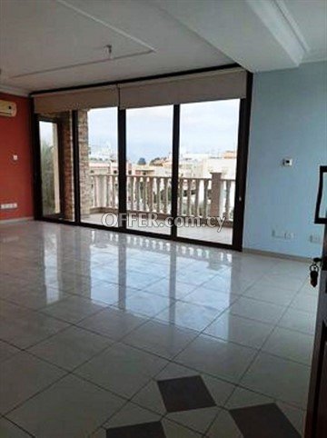 3 Bedroom Large Penthouse Apartment  In Engomi, Nicosia