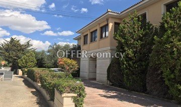 Excellent Architecture And Design Luxury Villa  In Strovolos Area With