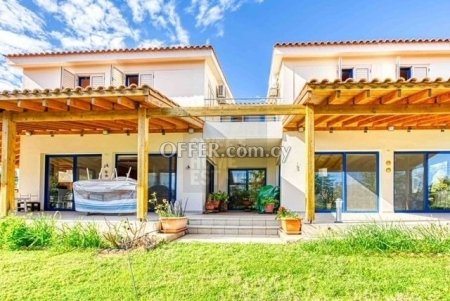 Six-Bedroom Villa with huge Plot in Cape Greco