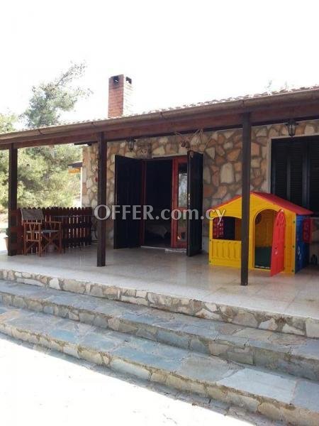 New For Sale €295,000 House (1 level bungalow) 3 bedrooms, Detached Evrichou, Evrychou Nicosia