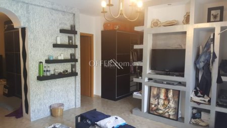 4 Bed House for Rent in Meneou, Larnaca - 3