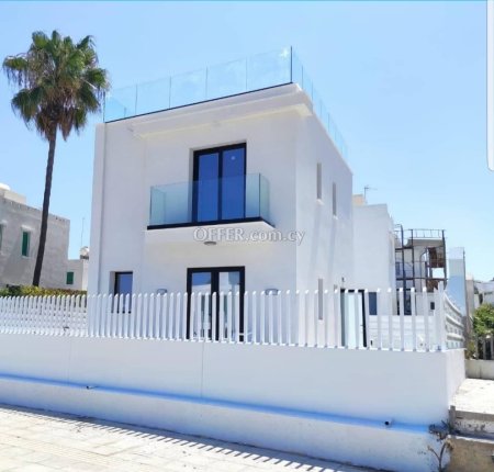 New For Sale €285,000 House 2 bedrooms, Paralimni Ammochostos