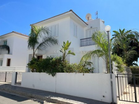 Detached Villa in Protaras with Title Deeds