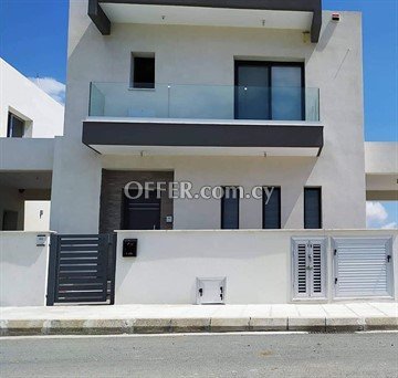  3 Bedroom House in Pareklissia, Limassol