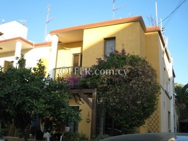 New For Sale €365,000 Maisonette 3 bedrooms, Semi-detached Egkomi Nicosia