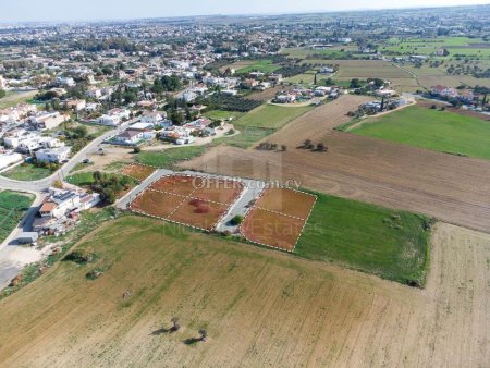 Residential plots in a quiet and purely residential area in Anageia