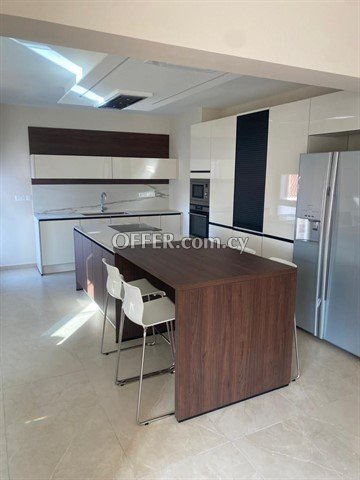 Beautiful Fully Renovated 3 Bedroom Apartment  In A Central Area In Ag - 6