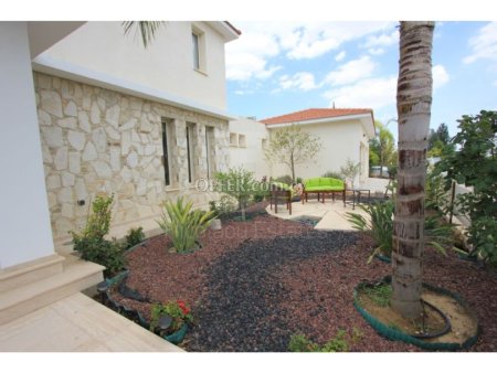 Five Bedroom Villa with a Swimming pool for Sale in Geri - 9