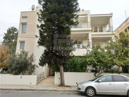 Three Bedroom large Apartment for Sale in Strovolos Nicosia