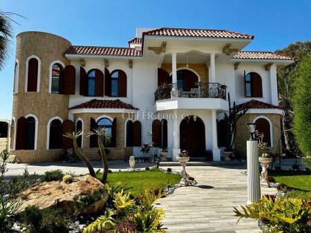 Luxury 6 bedroom custom build villa on 2500 sqm land in Paralimni