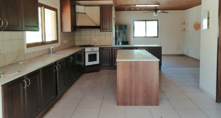 New For Sale €252,000 House (1 level bungalow) 3 bedrooms, Mitsero Nicosia