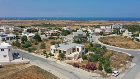 3 Bed Detached Villa for Sale in Deryneia, Ammochostos - 1