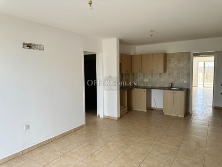 Spacious One Bedroom Apartment in Liopetri