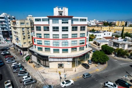 Office on the second floor in Strovolos Nicosia - 1