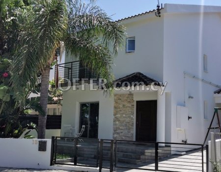 For Sale, Four-Bedroom Detached House in Kallithea