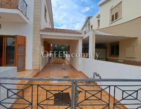 For Sale, Four Bedroom Detached House in Lakatamia (photo 1)