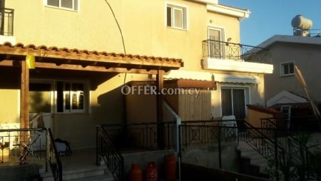 3 Bed Semi-Detached House for sale in Agios Tychon, Limassol