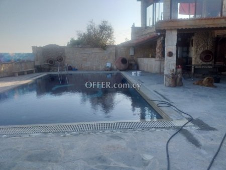 4 Bed Semi-Detached House for rent in Pachna, Limassol