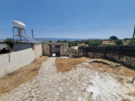 3 Bed Bungalow for sale in Akourdaleia Pano, Paphos - 1
