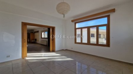 New For Sale €220,000 House 3 bedrooms, Lythrodontas Nicosia
