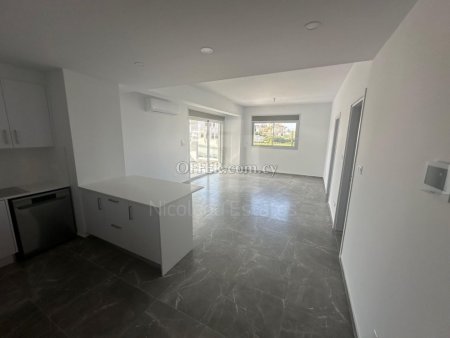 Modern Finished Top Floor Three Bedroom Apartment with Photovoltaics and Large Veranda for Sale in Archangelos Nicosia - 9
