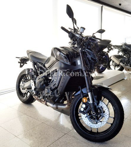 Yamaha MT-07 at Motoden Yamaha dealer in Central London