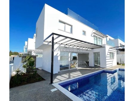 Luxury three bedroom villa with pool and roof garden in Agia Napa tourist area of Ammochostos - 1