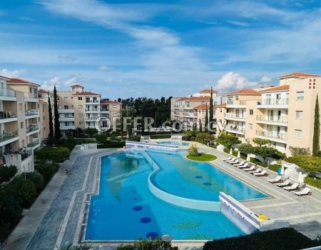 LUXURY 3-BEDROOM APARTMENT WITH POOL VIEWS IN UNIVERSAL INDULGE IN 4 COMMUNAL SWIMMING POOLS, SAUNA, JACUZZI, GYM, AND CAFÉ IDEAL LOCATION STEPS AWAY FROM BEACH AND AMENITIES - 1