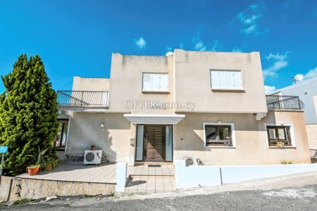 3 Bed House for Sale in Mazotos, Larnaca