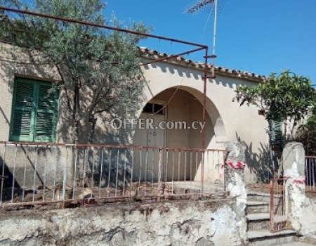 For Sale, Two-Bedroom Listed House in Agia Varvara - 1