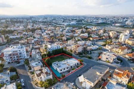 4 Bed House for Sale in Chrysopolitissa, Larnaca - 4