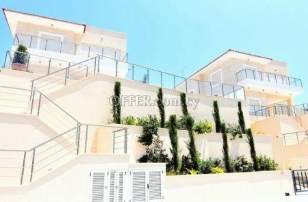 5 Bed Detached Villa for rent in Agios Tychon - Tourist Area, Limassol - 1