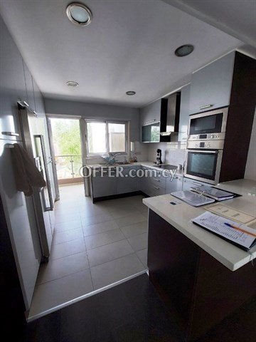  Spacious And Modern 3 Bedroom Apartment Near Konstantinoupoleos Avenu - 1
