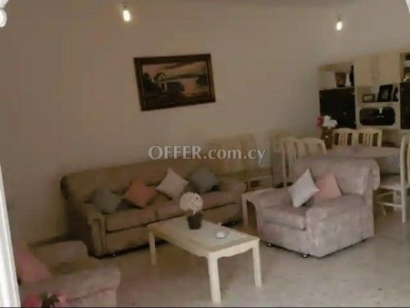 3 Bed Semi-Detached House for rent in Agios Spiridon, Limassol - 8