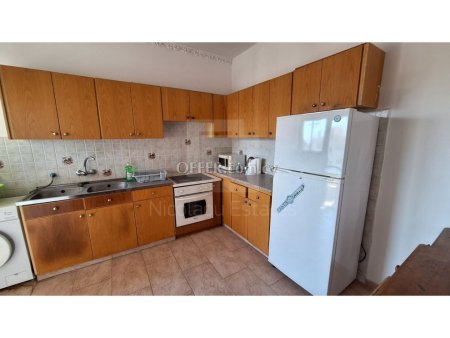 Large 4 bedroom apartment with potential for 10.1 gross rental yield - 8