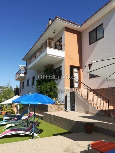 5 Bed Detached House for rent in Pera Pedi, Limassol - 9
