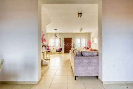 Three Bedroom House in Liopetri - 14